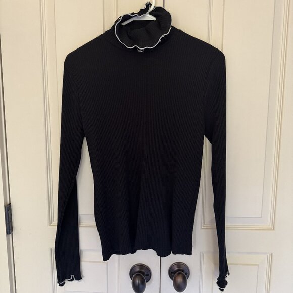JCrew Turtleneck with lettuce edging Size M - Picture 1 of 5